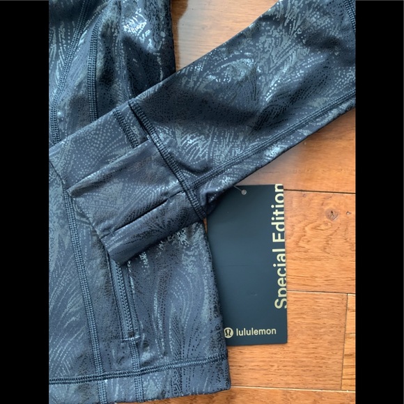 🔥LULULEMON DEFINE JACKET ACCLIMATIZE BLACK FOIL🔥 - Picture 11 of 16